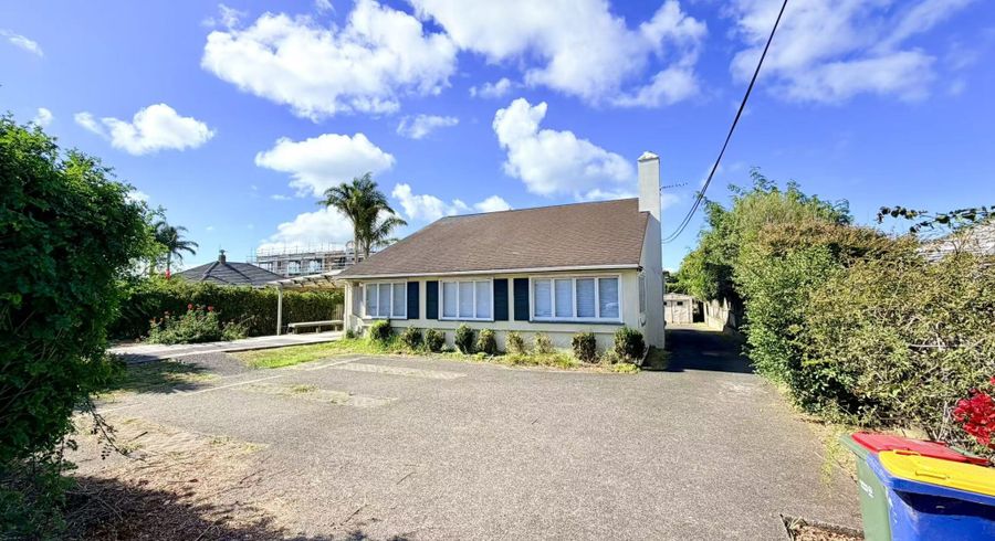  at 4 Napier Avenue, Takapuna, North Shore City, Auckland