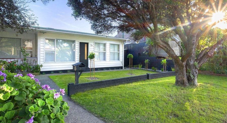  at 2/19 Burnham Street, Seatoun, Wellington