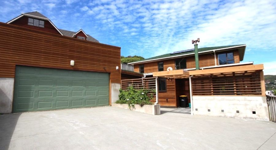  at 42 David Cres, Karori, Wellington, Wellington