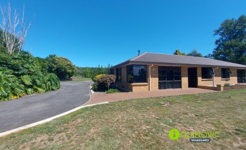  at 8 Simons Road, Whangarei