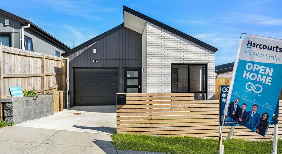  at 34 Morus Road, Massey, Auckland