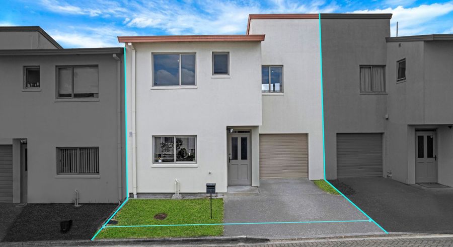  at 6 Vitex Lane, Henderson, Waitakere City, Auckland