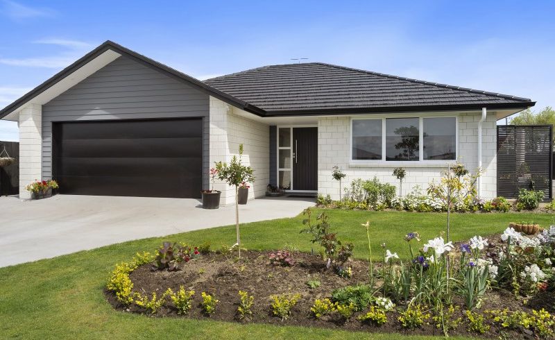  at 23 Goodwin Crescent, Pyes Pa, Tauranga