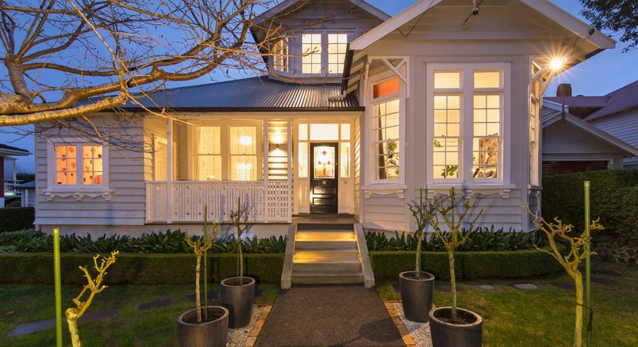  at 27 Ashton Road, Mount Eden, Auckland