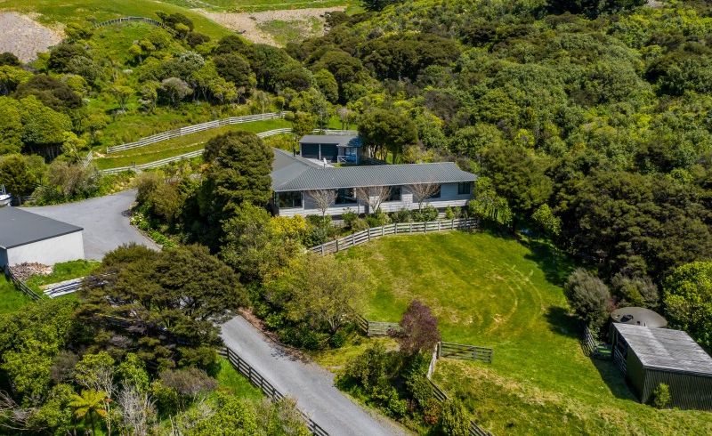  at 67 Exploration Way, Whitby, Porirua