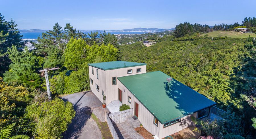  at 262 Normandale Road, Normandale, Lower Hutt