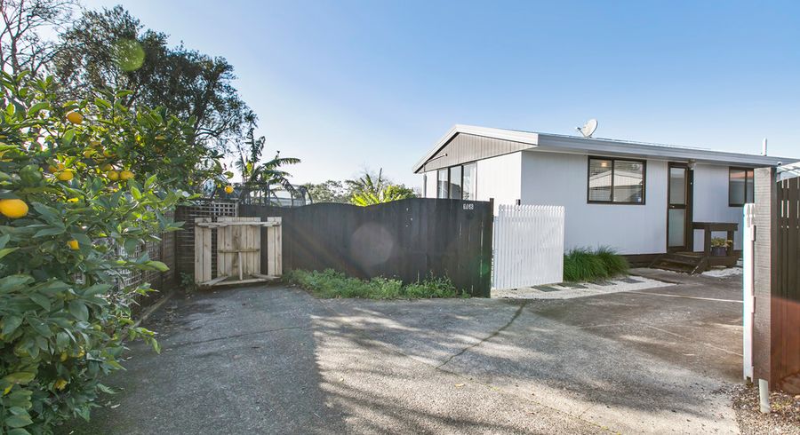  at 1/8 Marinich Drive, Ranui, Auckland