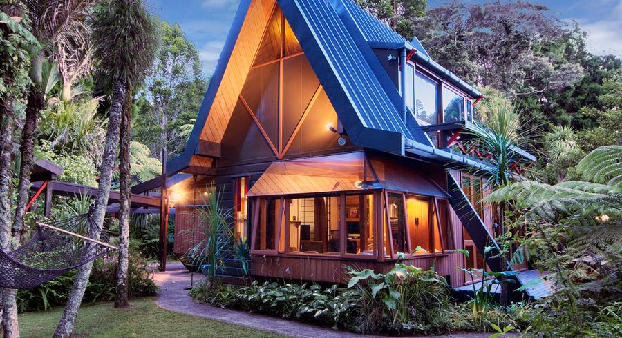  at 12 Taraire RD, Titirangi, Waitakere