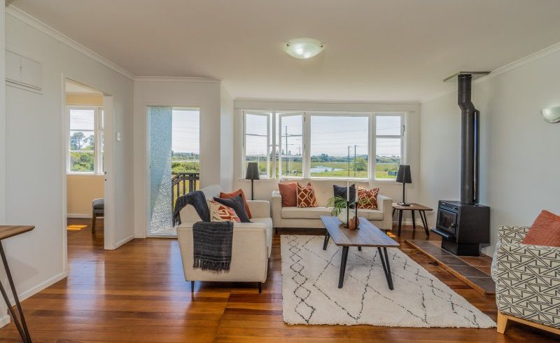  at 2/237 Hepburn Road, Glendene, Auckland