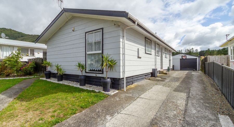  at 16 Stockdale Street, Wainuiomata, Lower Hutt