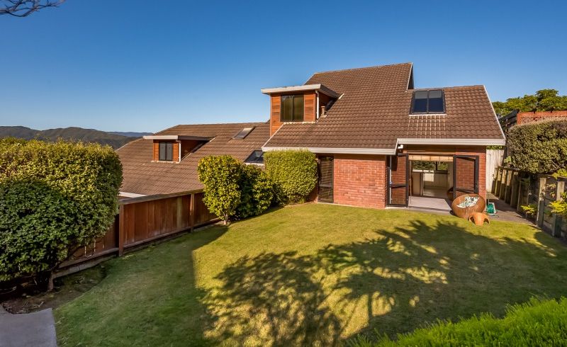  at 6 Avonlea Grove, Belmont, Lower Hutt