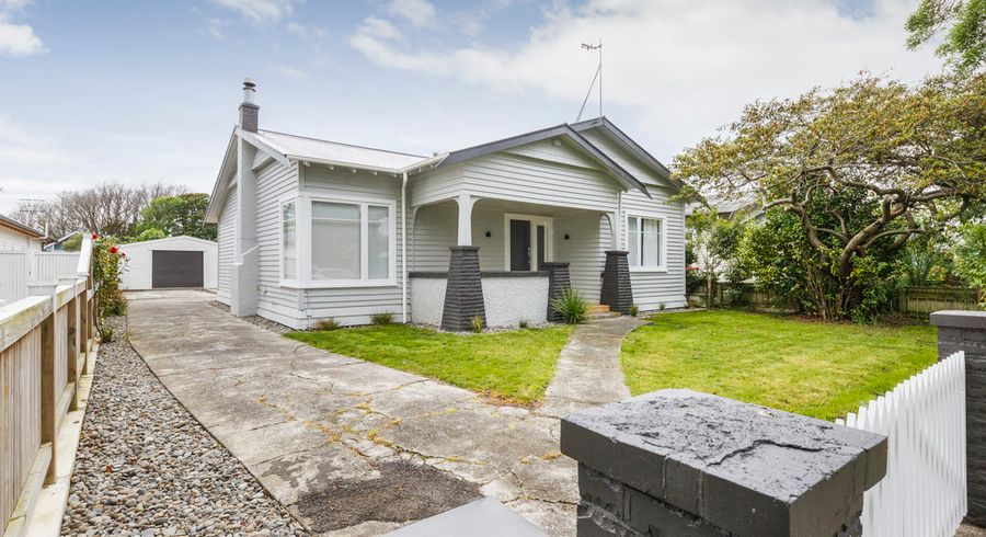  at 9 Milverton Avenue, Hokowhitu, Palmerston North