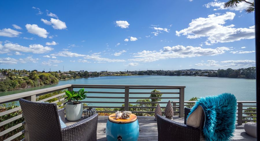  at 7A Sunset View Road, Panmure, Auckland