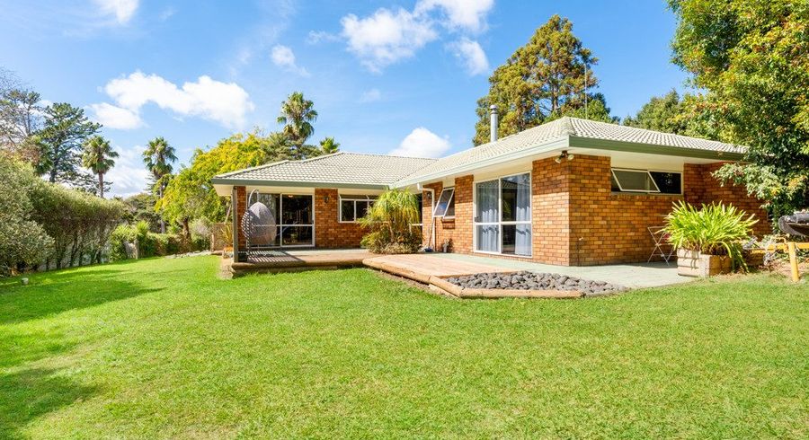  at 4 Cloverfields Drive, Waimauku, Rodney, Auckland