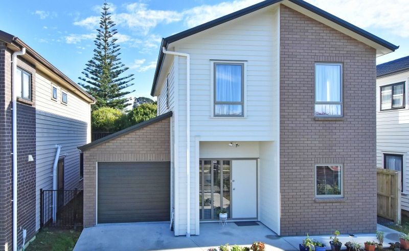  at 22 Taiaapure Street, Weymouth, Auckland
