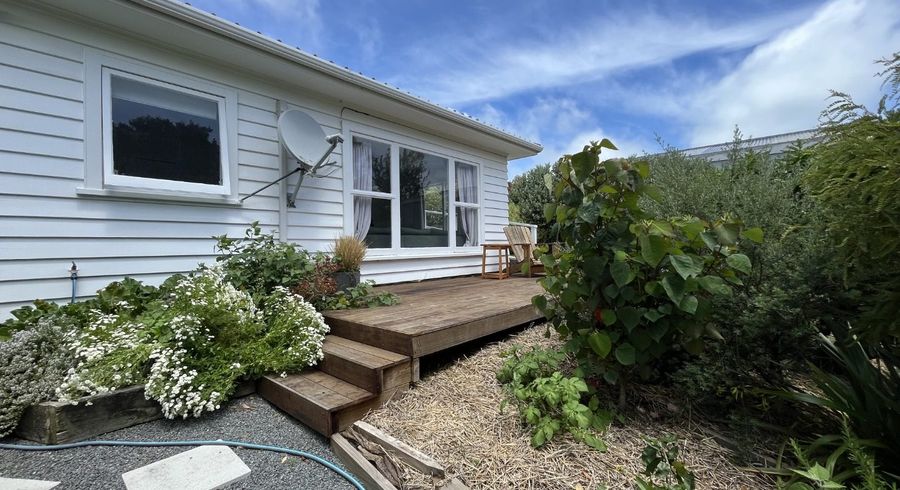  at 2a Taupo Crescent, Plimmerton, Porirua, Wellington