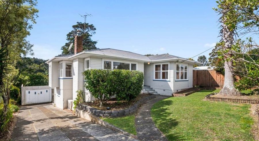  at 56 Chippendale Crescent, Birkdale, North Shore City, Auckland