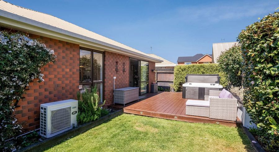  at 2/14 Wharenui Road, Upper Riccarton, Christchurch