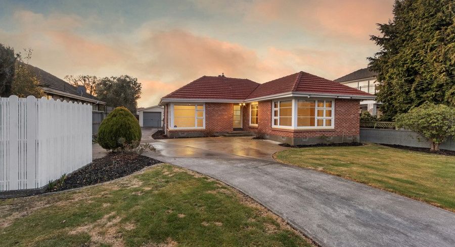  at 10 Mappleton Avenue, Burnside, Christchurch