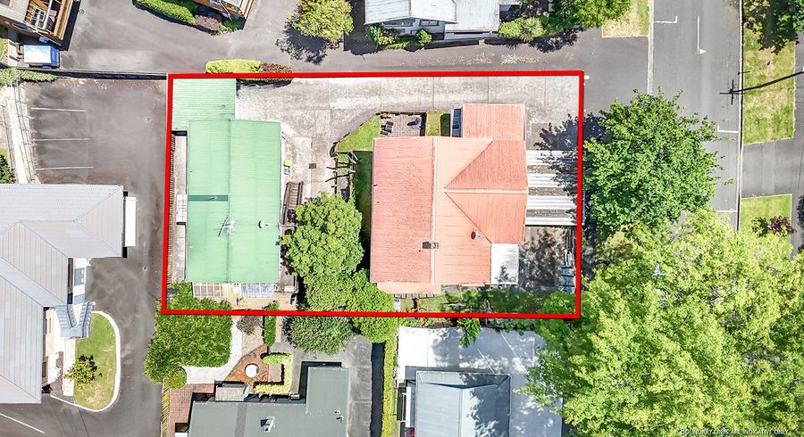  at 1 Hunter Street, Hamilton Lake, Hamilton