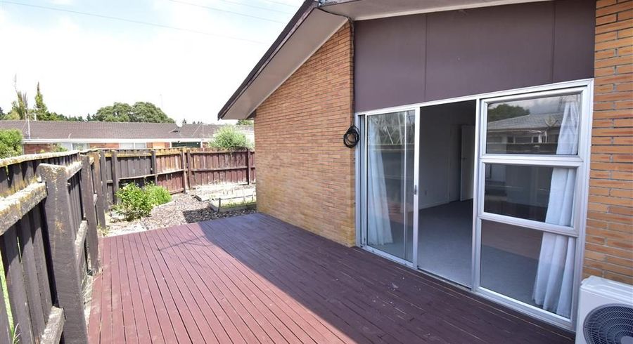  at 2/44 Latham Avenue, Pakuranga, Manukau City, Auckland