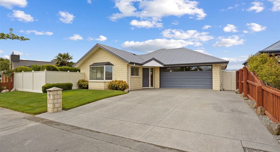  at 4 James Hight Drive, Halswell, Christchurch
