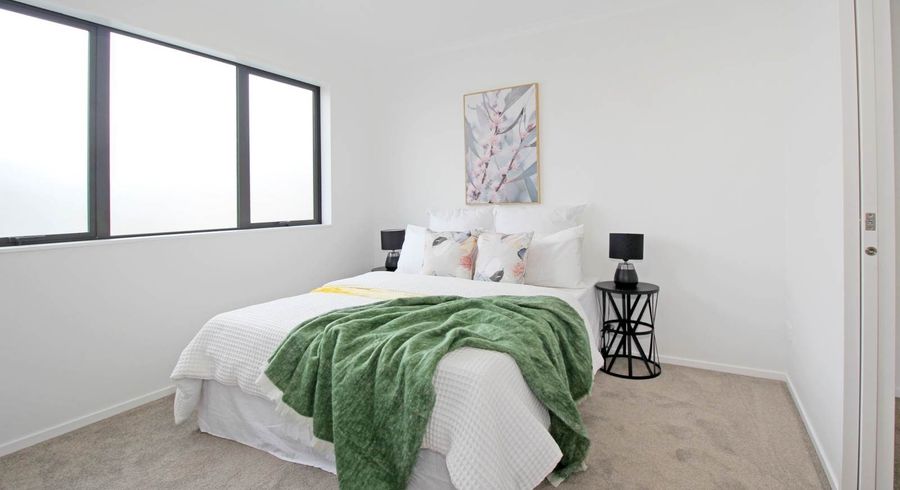  at 20E Hill Road, Papatoetoe, Manukau City, Auckland