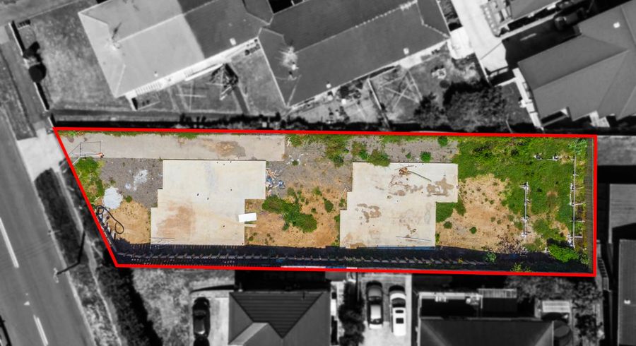  at 27 Hayr Road, Three Kings, Auckland