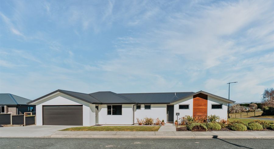  at 2 Oregon Place, Balclutha, Clutha, Otago