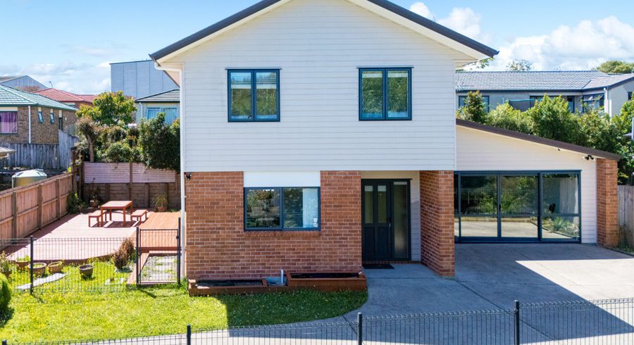  at 24 Foundation Place, Glen Eden, Waitakere City, Auckland