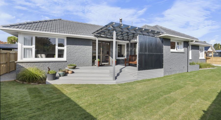  at 30 Warren Crescent, Hillmorton, Christchurch City, Canterbury
