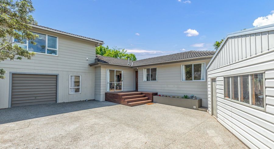  at 12 Guernsey Place, Fitzherbert, Palmerston North