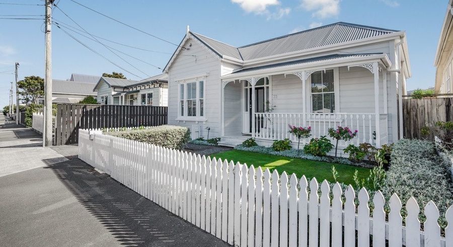  at 23 Queen Street, Petone, Lower Hutt, Wellington
