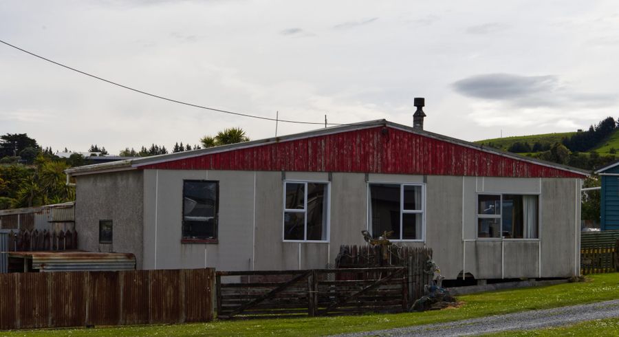  at 18 Riverview Road, Balclutha, Clutha, Otago