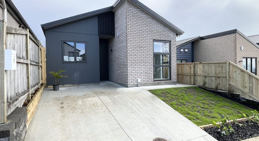  at 55 Horokaka Street, Massey, Waitakere City, Auckland