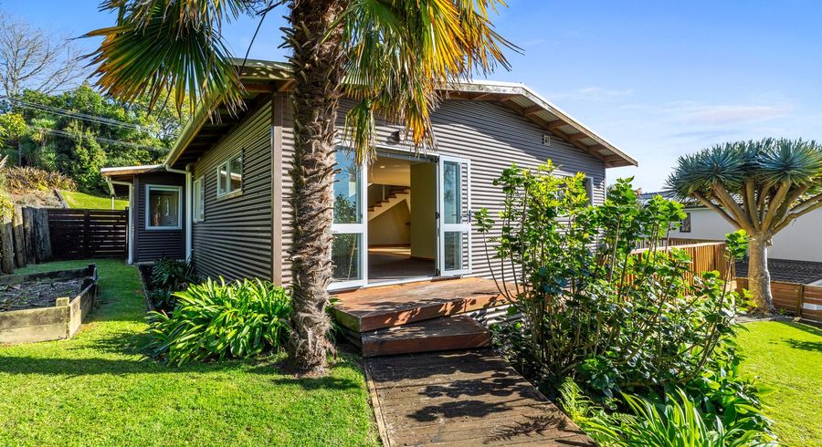  at 246 Waitaha Road, Welcome Bay, Tauranga