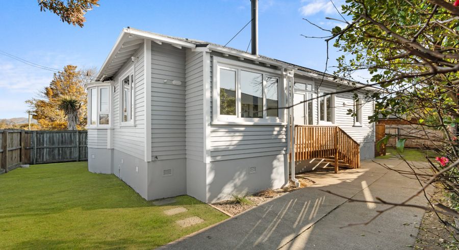  at 18 Pratt Street, New Brighton, Christchurch City, Canterbury