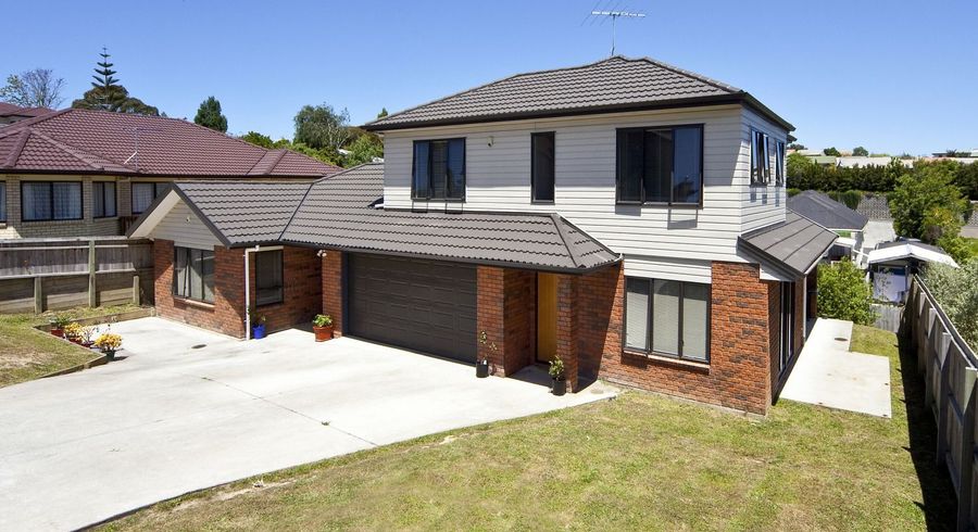  at 3 Jomard Terrace, Northcross, North Shore City, Auckland