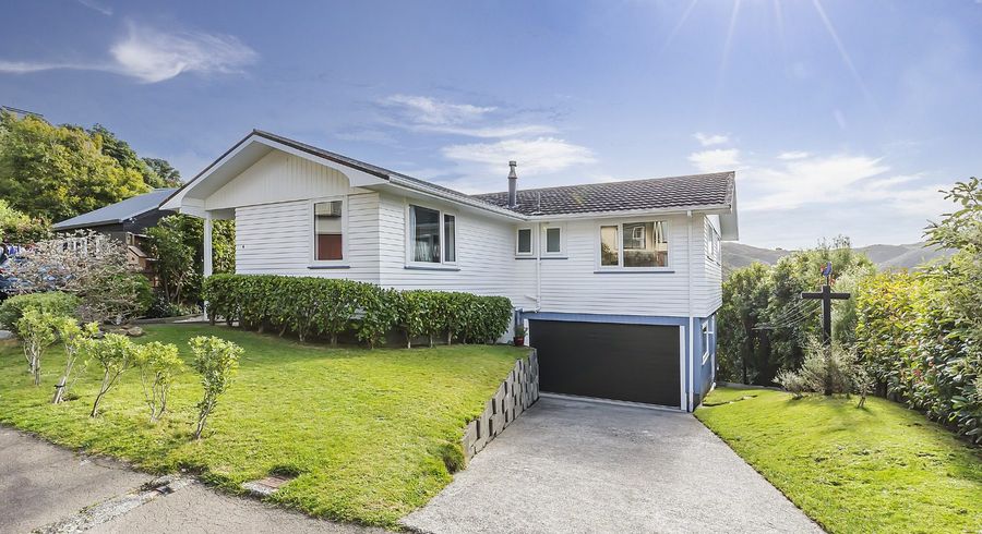  at 4 Laidlaw Way, Karori, Wellington, Wellington