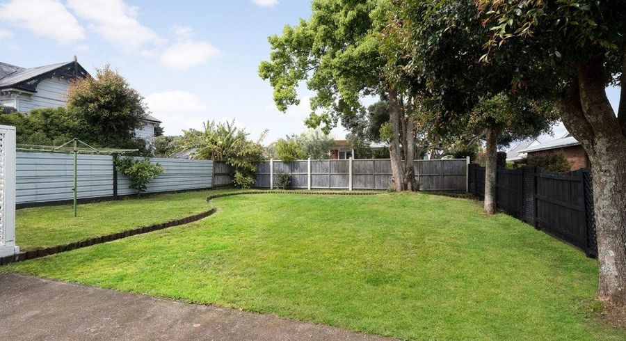  at 154 Balmoral Road, Mount Eden, Auckland