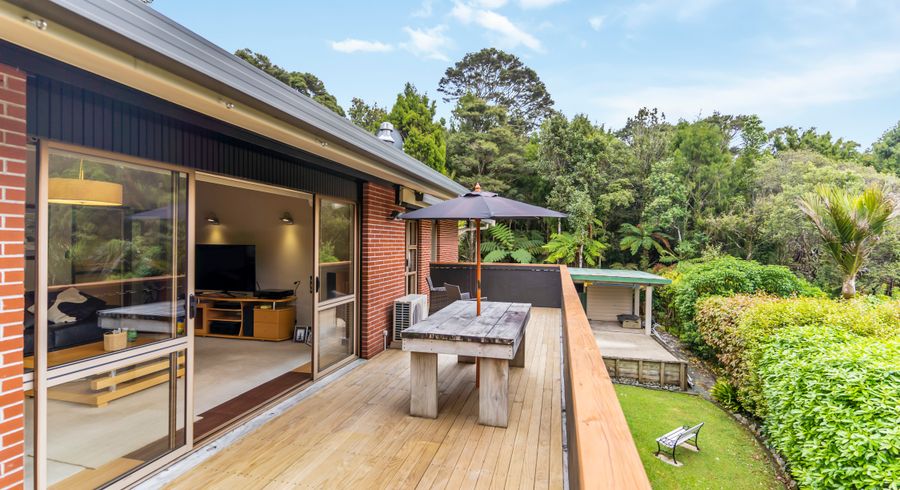  at 713 Scenic Drive, Henderson Valley, Auckland