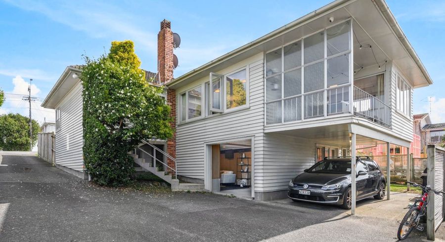  at 97 Sylvan Avenue, Northcote, North Shore City, Auckland