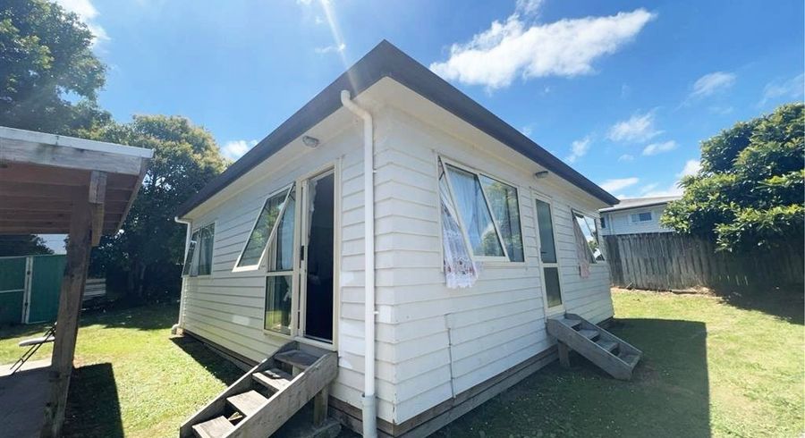  at 204 Preston Road, Otara, Auckland