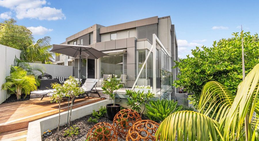  at 441H Beach Road, Mairangi Bay, Auckland