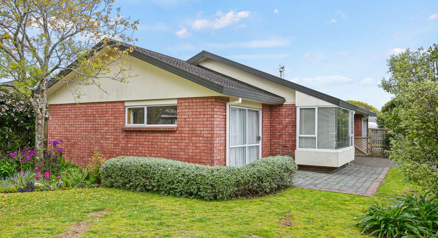  at 7 Kinross Drive, Merrilands, New Plymouth