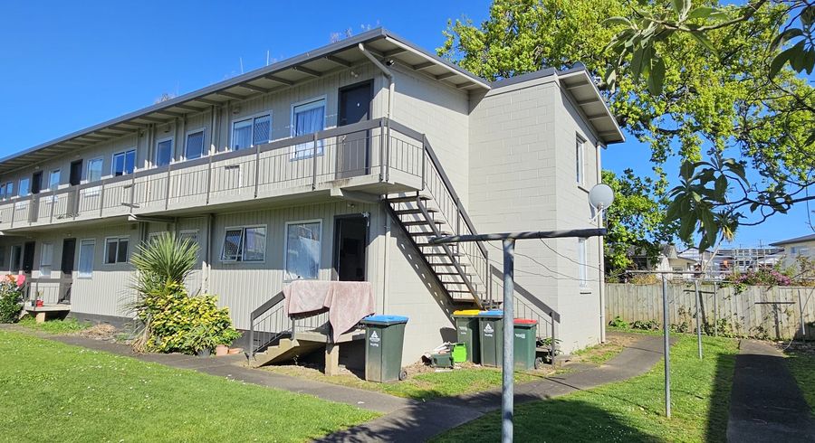  at 5/68 Olsen Avenue, Hillsborough, Auckland City, Auckland
