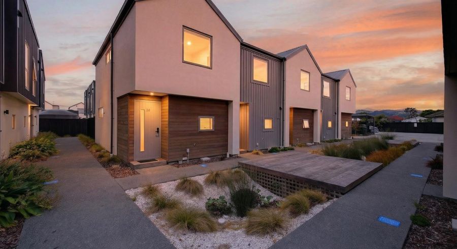  at 25/101 Mackworth Street, Woolston, Christchurch City, Canterbury