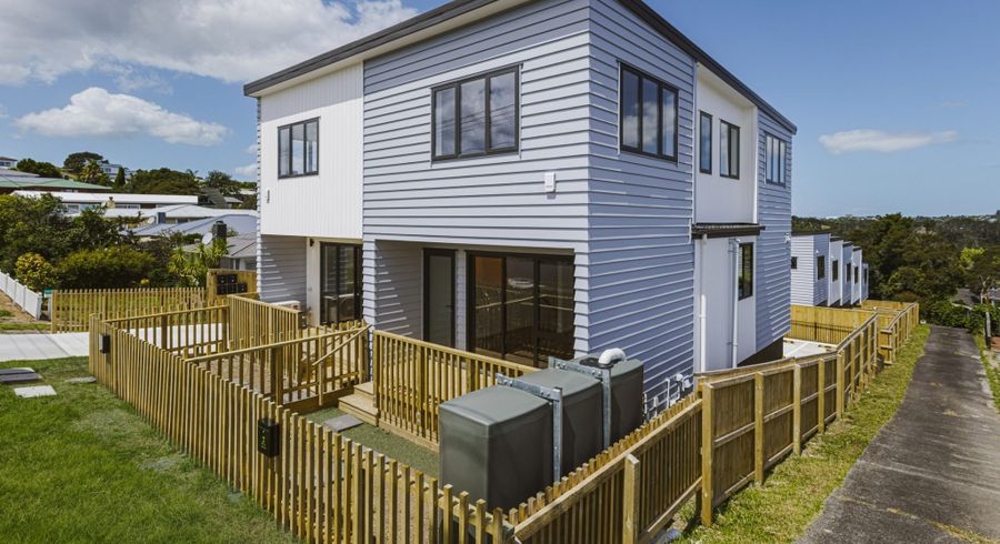  at 24B Seaview Road, Glenfield, North Shore City, Auckland