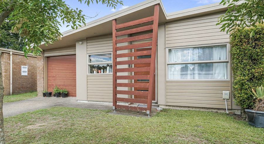  at 2/46 Peachgrove Road, Hamilton East, Hamilton