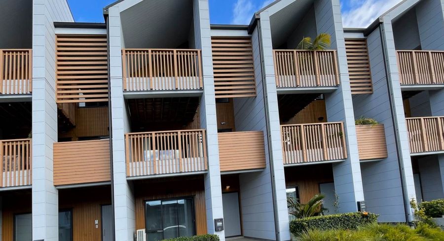  at 57 Ninth View Avenue, Beachlands, Manukau City, Auckland